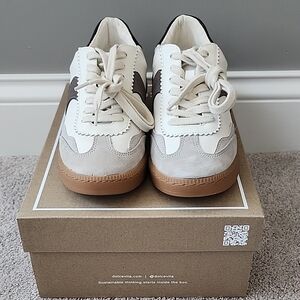Dolce Vita Notice Sneaker Size 8 White/Gray